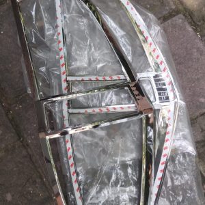 Toyota Hilux Double Cab 2005–2015 Chrome Window Trim Set – Aftermarket