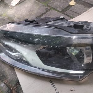 VW Golf 7 Left Headlight Front